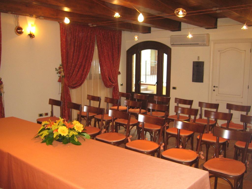 Agriturismo Il Casale Morrovalle Екстериор снимка